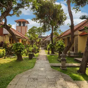 suriwathi-hotel.hotelsseminyak.net/