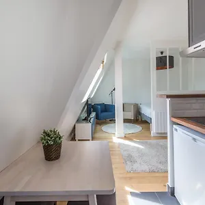 Assas-vavin Apartment
